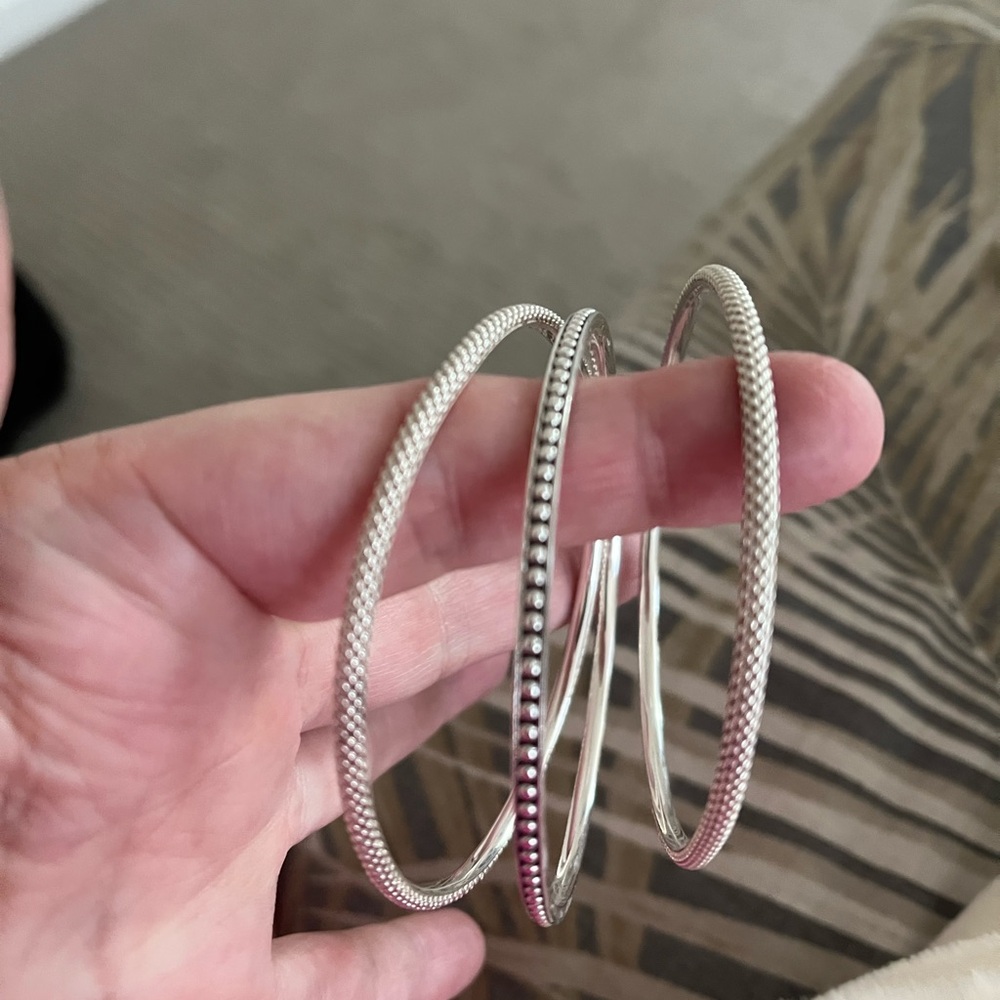 LAGOS Caviar Sterling Silver Three Bangle Set - Picture 4 of 16